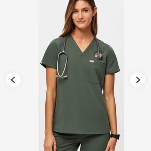 Fig Scrub Set NWT 2XL